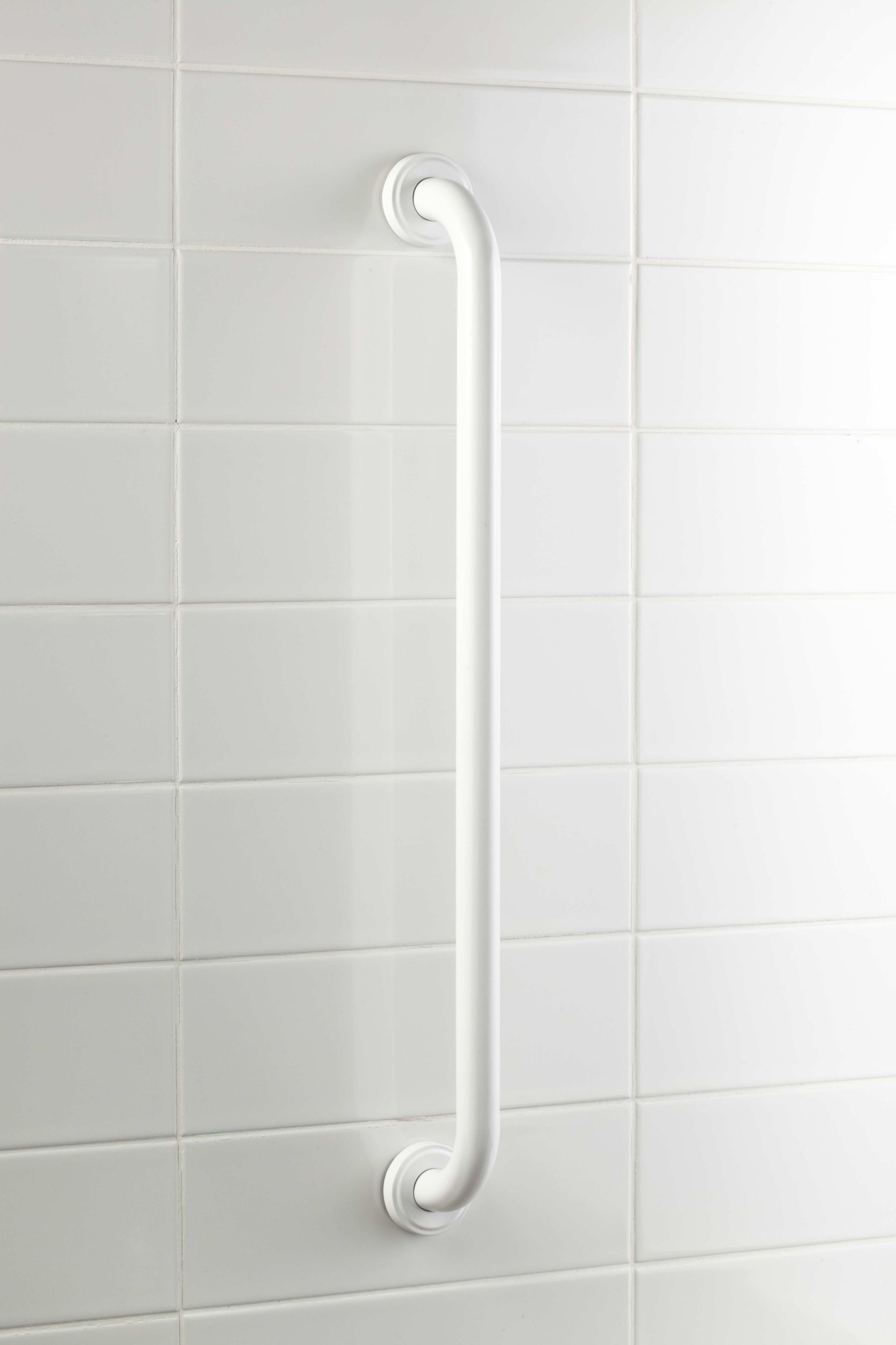  Poignée PMR droite bain douche 65 cm